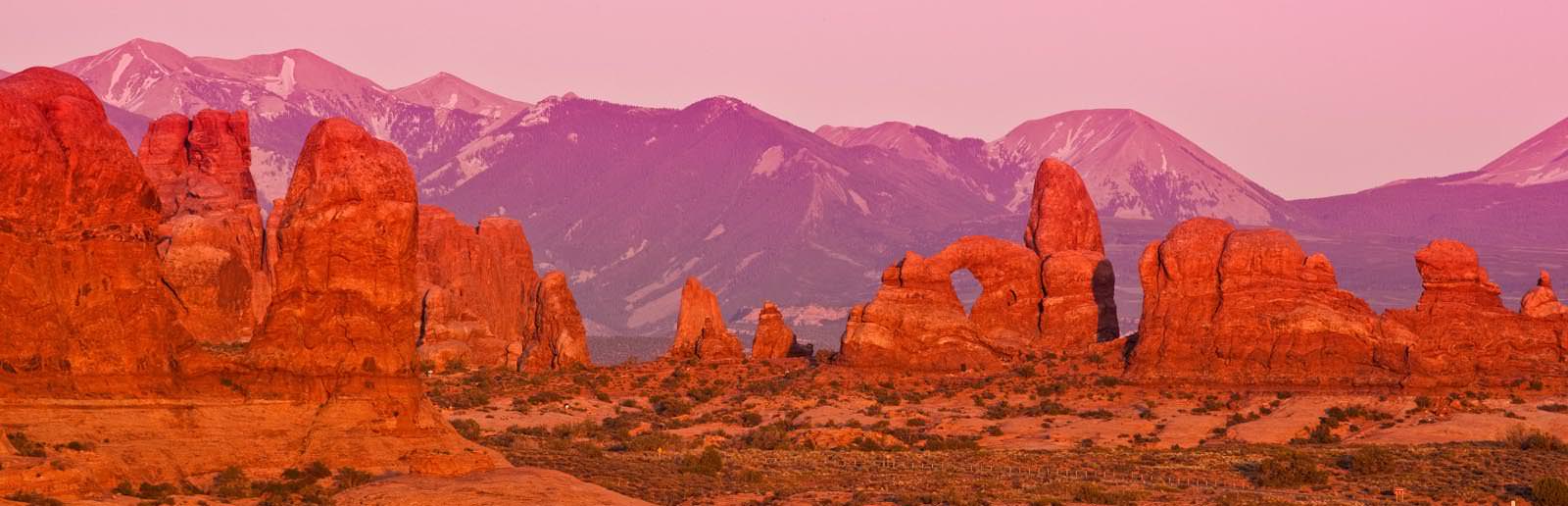 Air Tours Over And Around Arches National Park